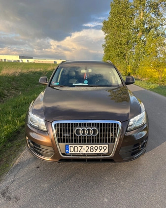 Audi Q5 cena 55000 przebieg: 215050, rok produkcji 2011 z Dzierżoniów małe 172